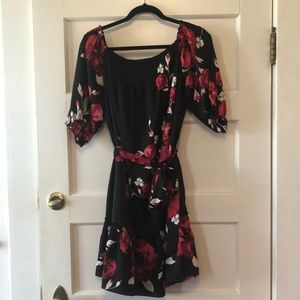 White House Black Market women’s dress size S